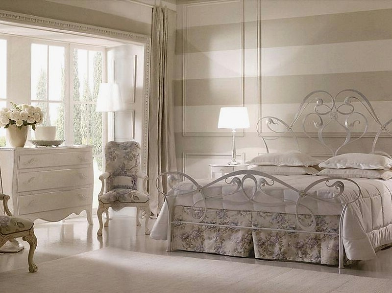 Classic italian bedroom furniture Gisel Silver 1