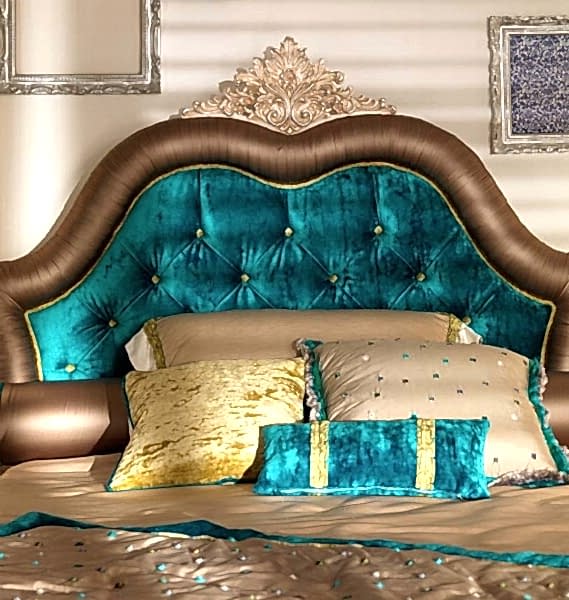 Upholstered bed Granguardia 2