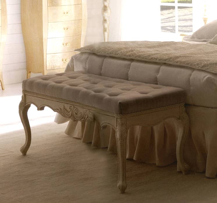 Classic luxury bedroom furniture Rudy 5