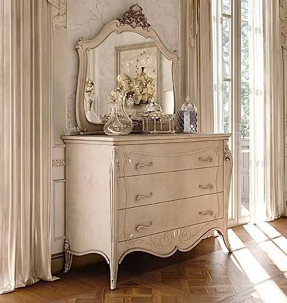 Classic luxury bedroom furniture Opera 4